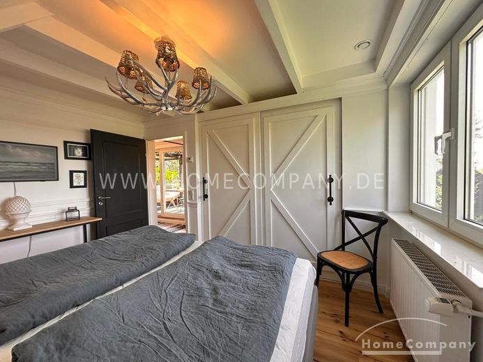 Helle und modern eingerichtete Wohnung im Loft Still mit Loggia – df3f9cb94bdb0f4287e7005d1c664cd182f9e51e.jpg