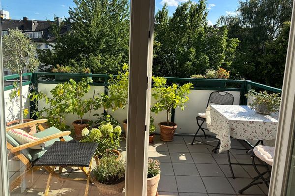 1A lokalizacja – wolne mieszkanie z kuchnią w zabudowie w dzielnicy Vorderer Westen, z balkonem + ogrodem / 3 pokoje, kuchnia, łazienka, Herkulesstr. – prywatnie
