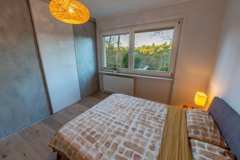 Großzügiges Einfamilienhaus in bester Lage mit tollem Garten – Schlafzimmer OG