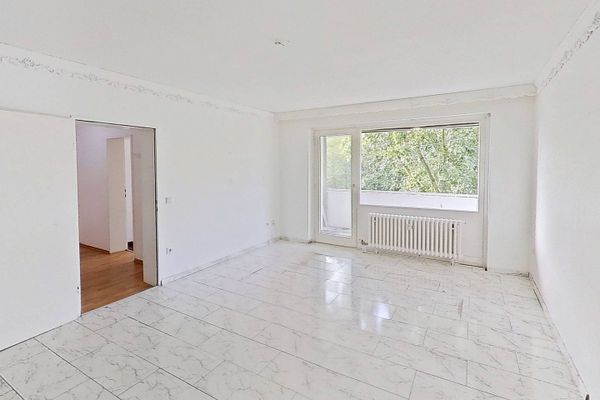 Münster-Kinderhaus'ta 2 BALKONLU ve ankastre mutfaklı geniş 4 odalı daire