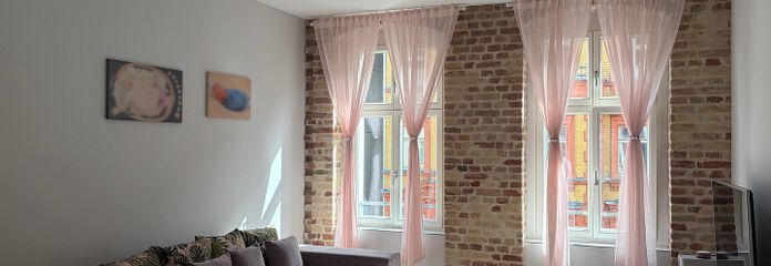 Großzügige 5-Zimmer-Wohnung – ideal für Familien oder Paare mit Platzanspruch – Wohnzimmer