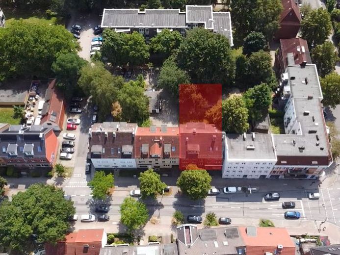 INNERSTÄDTISCHES ENTWICKLUNGSGRUNDSTÜCK MIT ERHEBLICHEM WERTSTEIGERUNGSPOTENZIAL – Foto 1