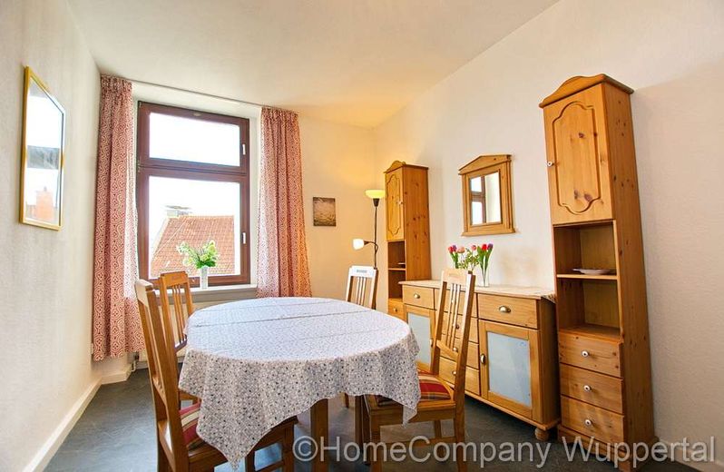 Well-kept apartment in the Luisenviertel with internet access – 3aa63e20a46930a3eb564d413feedf9429ae9728.jpg