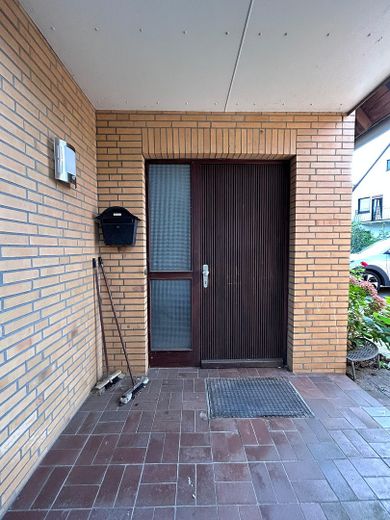 3-kamerappartement op een zeer goede en rustige locatie in een eengezinswoning in Mölln – Foto 13