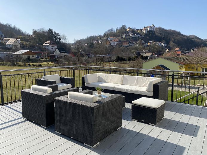Esclusivo appartamento di 6 locali, 304 mq/KB/Garage/Terrazza/Giardino – Terrasse