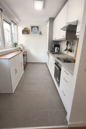 Moderne,voll ausgestatte Küche