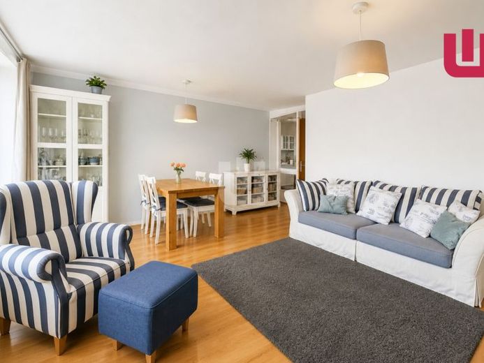WINDISCH – Schöne 3-Zi.-Wohnung mit sonnigem Süd-Ostbalkon in Puchheim-Bhf. – Foto 1