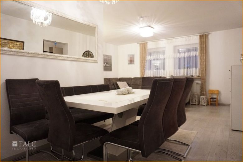 Wohn- und Esszimmer