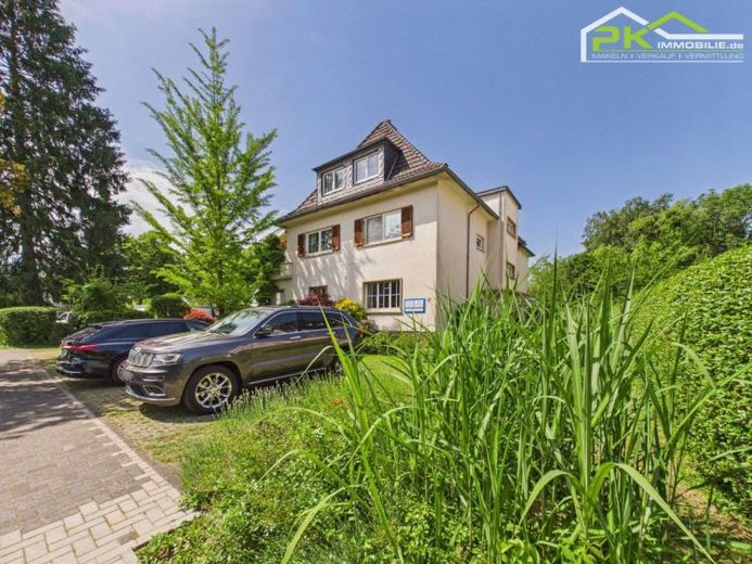 Rappresentativa casa bifamiliare con studi professionali in posizione privilegiata a Bad Honnef – direttamente presso il parco cittadino – Foto 1