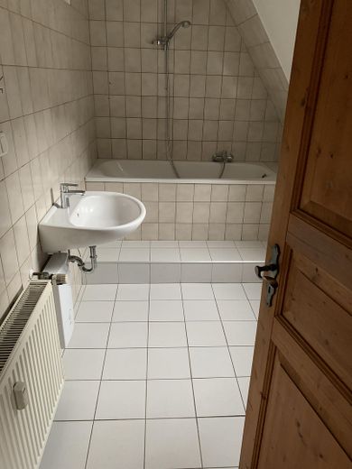Jugendstil Dachgeschosswohnung mit vier (4,5) Zimmern, 3 Zinnentürmchen, Terasse & Einbauküche in MG – Foto 18