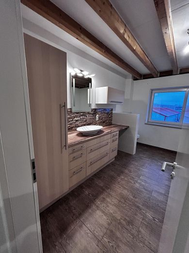 Bad Wohnung Süd 1.OG