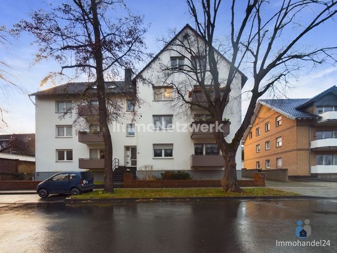 NEU***Zwei Zimmer ETW mit Balkon in direkter Stadtlage von Kommern***NEU – Hausfront