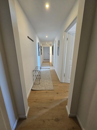 Erstbezug nach Sanierung: Stylische Zimmer in moderner 3er-WG in Berlin-Spandau! – Flur