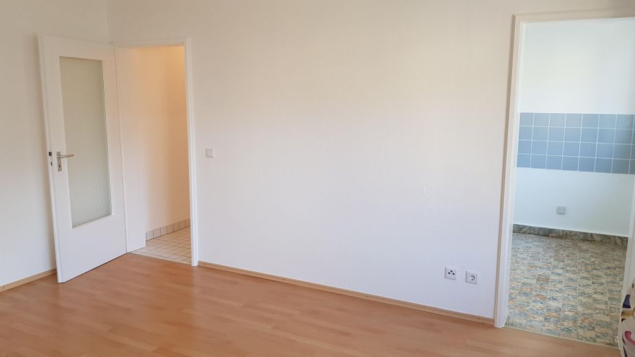 Wohn- und Schlafzimmer