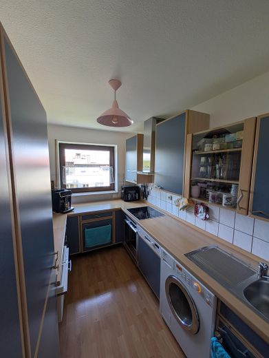 Ruhige 4-Zimmer-Wohnung, ohne Provision, von Privat, nahe Erholungsgebiet mit Südbalkon – Küche