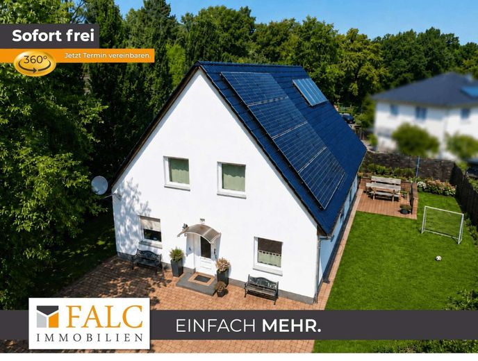 Seltenes EFH-Angebot in Biesdorf: Bj. 2015, Indoor-Pool, Sauna, PV-Speicher - jetzt 675.000 EUR – Außenansicht
