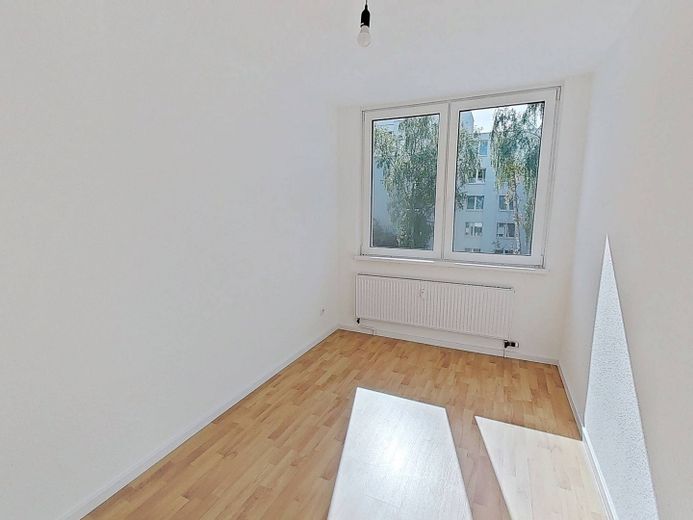 Luminoso appartamento di 3 locali con balcone e vasca da bagno nel centro città – Ansicht I: Schlafzimmer II