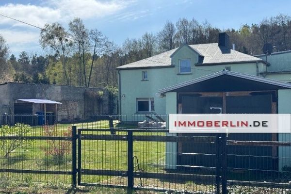 IMMOBERLIN.DE - Sympathisches Haus mit Gestaltungspotenzial & Südgarten