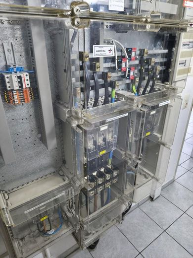 Gewerbehalle / Lagerhalle / Halle 624qm / Büro 247qm in 91126 Rednitzhembach – Bilder Hausanschlußraum