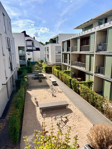 Großzügige 4-Zimmer-Wohnung mit sonniger Terrasse in bester Lage von Ingelheim – Außenanlage