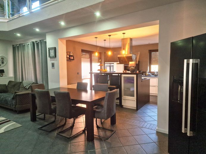 WE2 offene Küche mit Esszimmer