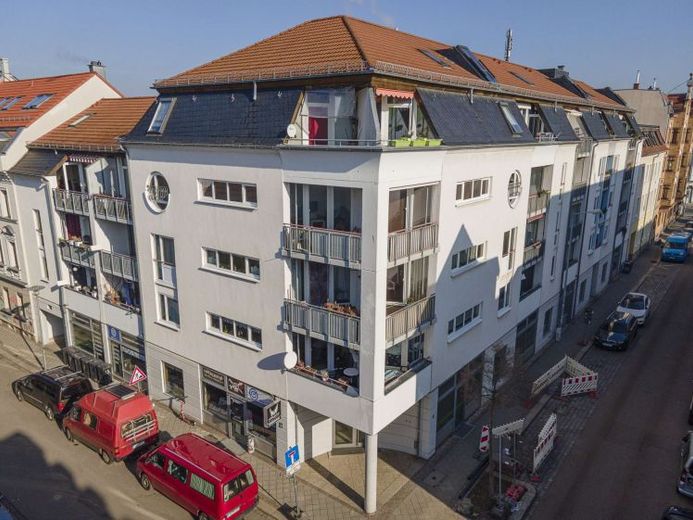 Ihr Stellplatz in Plagwitz-Lindenau – im effizienten Vierfachparker – Foto 1