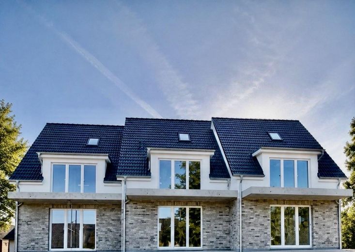 Neubau Reihenendhaus mit Seeblick & unmittelbarer Waldnähe – फोटो 2