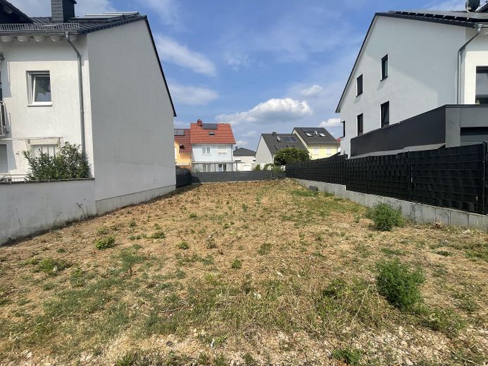 Blick auf das Grundstück