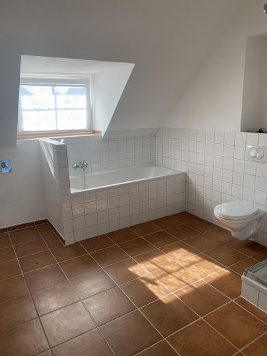 Bright 3-room apartment with roof terrace – Badezimmer