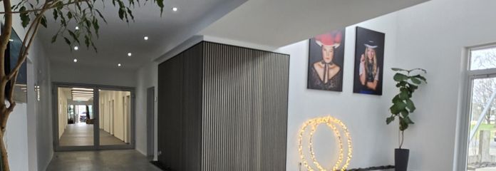 Top Büroflächen mit vielen Möglichkeiten, EUR 15,- bis 17,- pro qm warm – Empfang