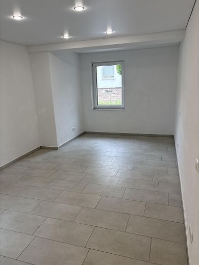 Kernsaniert & Bezugsfertig: Helle 3-Zimmer-Wohnung provisionsfrei abzugeben – Foto 8