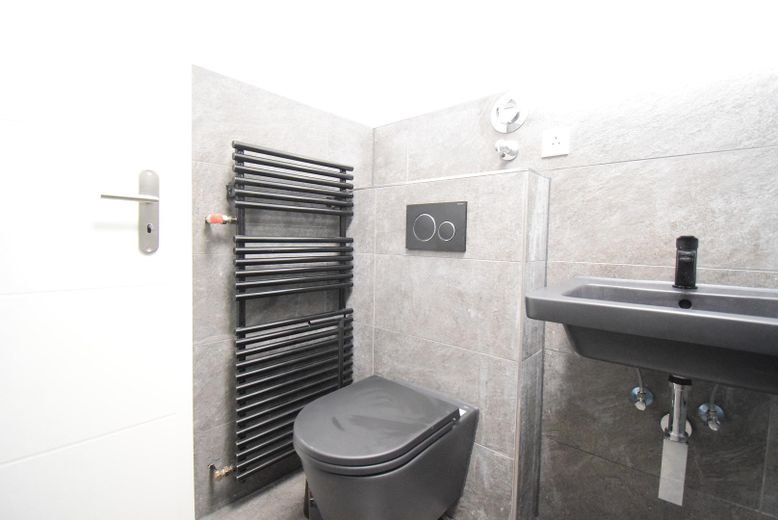 kernsaniertes Badezimmer