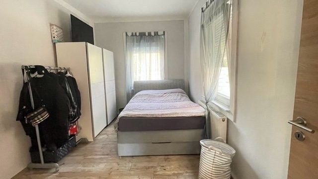 Zentralgelegene 4 Zimmer Wohnung – Schlafzimmer 1 .jpg