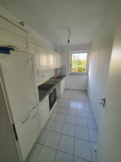 Küche - Blick zur Terrasse