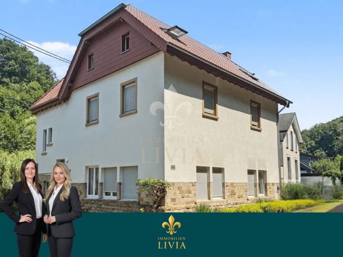 Exklusives Zweifamilienhaus in ruhiger Lage – Stilvoll saniert und bezugsbereit – फोटो 1