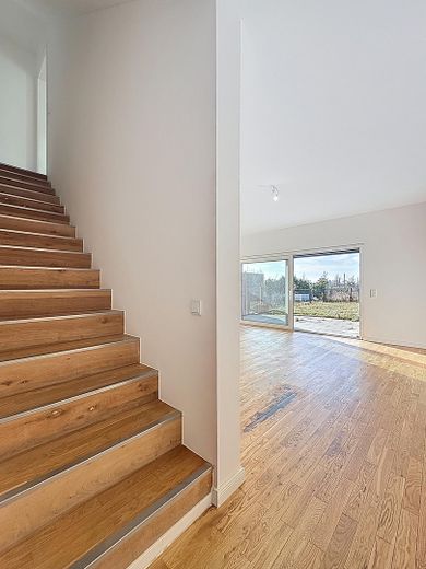 Wohnzimmer mit Garten