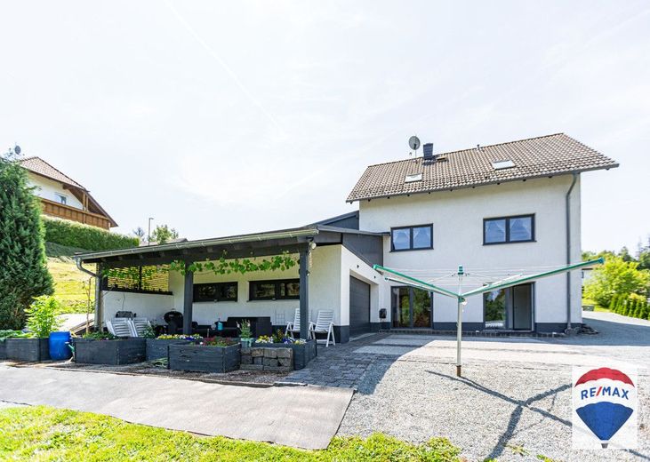 Schickes EFH mit großem Grundstück in Schwarzenbach am Wald – Bild 6
