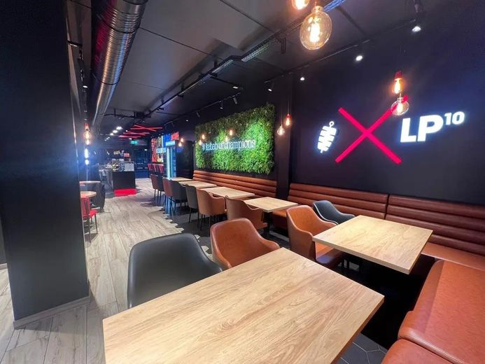 Döner-Imbiss / Gastronomiebetrieb – voll ausgestattet zu übernehmen – Foto 4