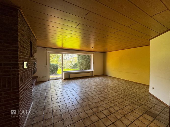 Nottuln nähe Münster - 5-Zimmer Doppelhaushälfte mit Garage, Garten und Keller – Wohnzimmer