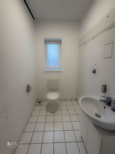 Renditeobjekt mit vielseitigen Nutzungsmöglichkeiten am Berliner Stadtrand! – WC EG
