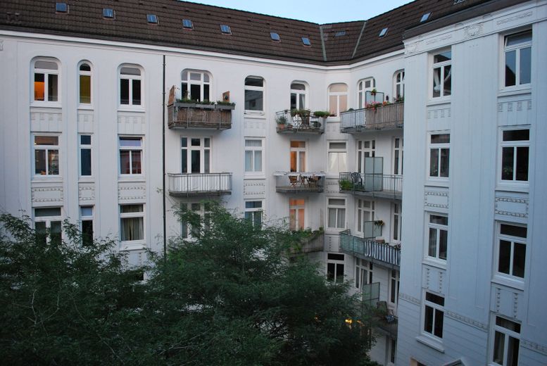 Altbauwohnung mit Innenhof