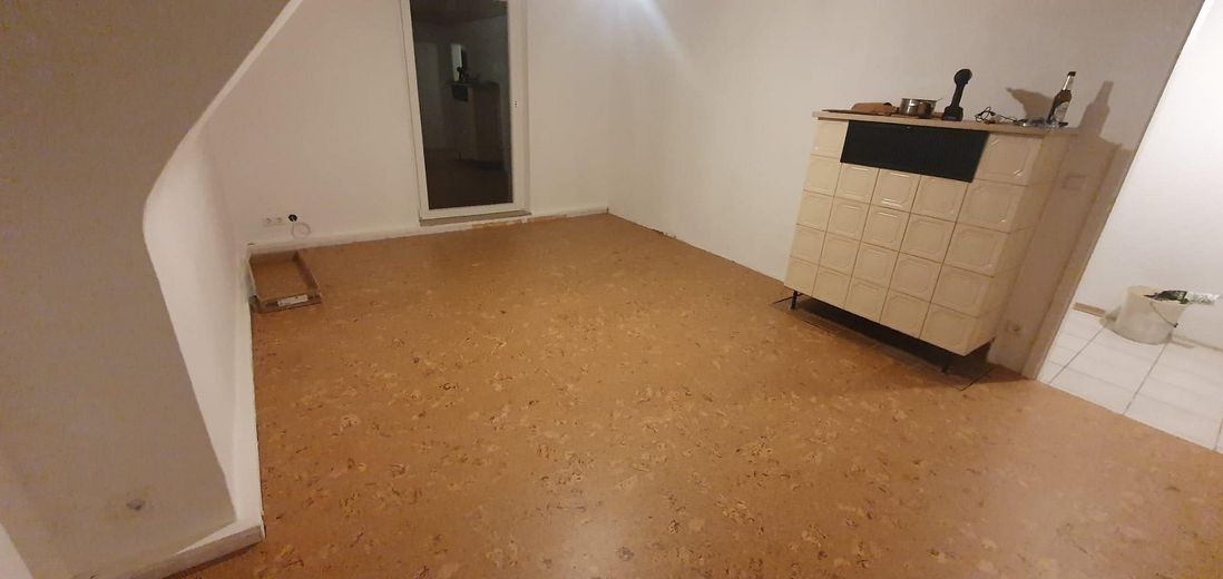 Ruhig gelegenes Einfamilien- / Zweifamilienwohnhaus mit sonnigem Garten – OG Wohnzimmer