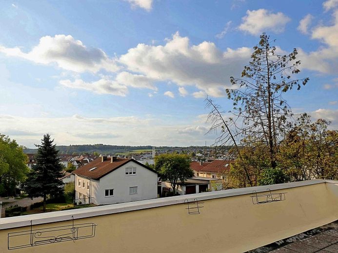 Trennung von Traumwohnung – Balkon-/Terrassenblick