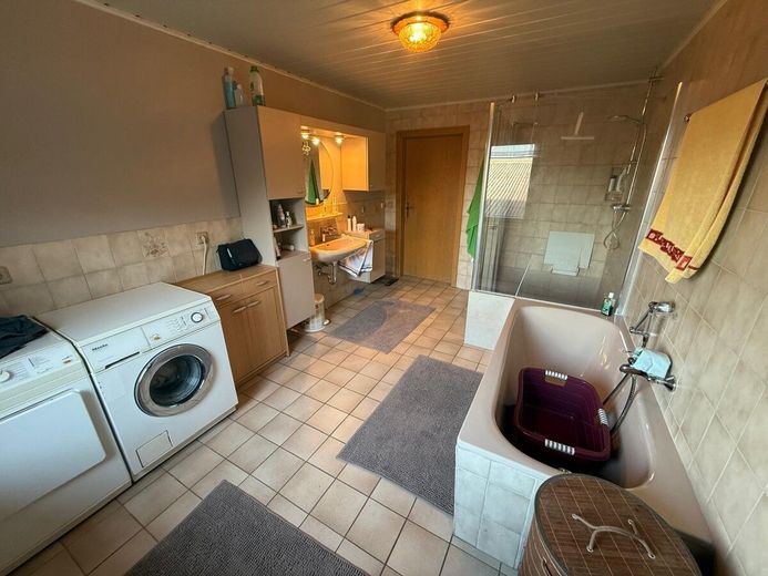 Badezimmer 1. OG