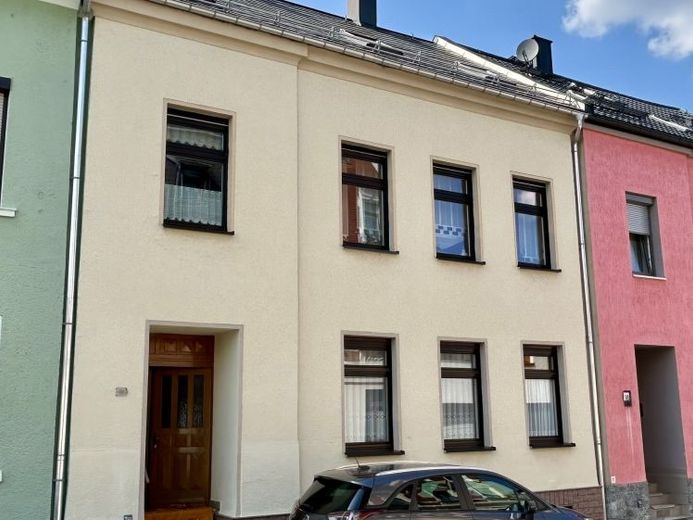 Casa cuidada en una buena ubicación – Foto 1