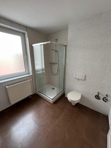 Dusche + WC
