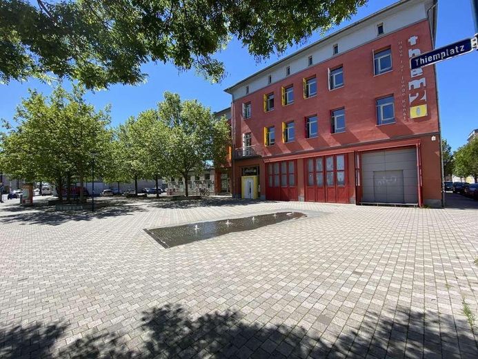 Sanierter Altbau in Buckau: 4,5 Zimmer, Balkon + Austritt, 4. OG ohne Aufzug – Umgebung