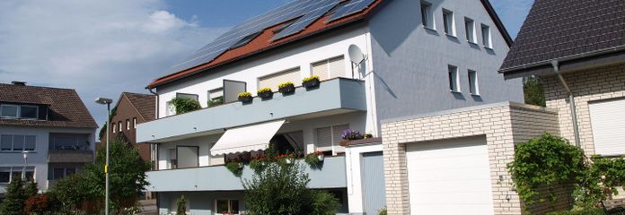 PB Stadtheide: Helle 34 m²-Wohnung mit Balkon, Neubau-Energiestandard – Fassade