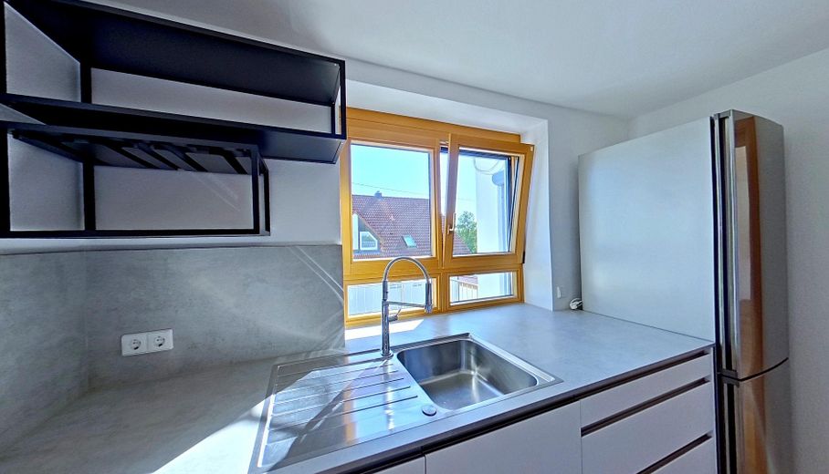 Ampiezza su due livelli – esclusiva maisonette con terrazza sul tetto e vista panoramica – Foto 21