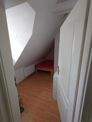 kleines Zimmer oben